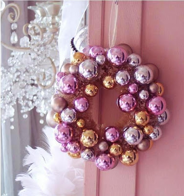 7aec9-christmas_ornament_wreath255b1255d